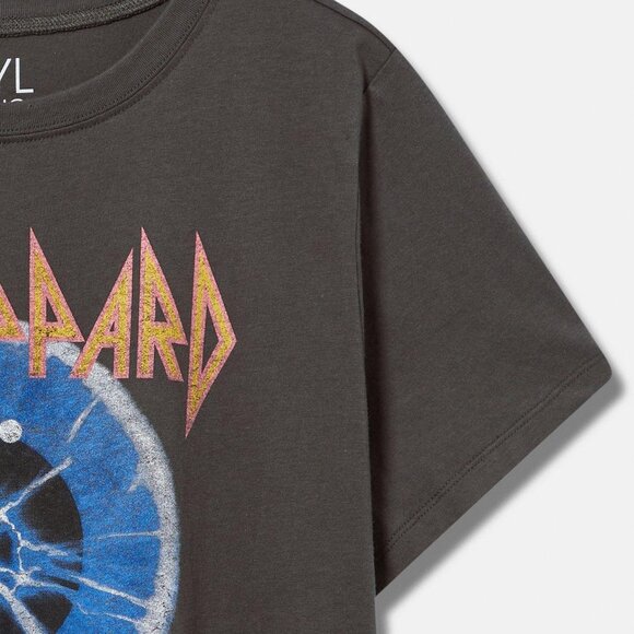 Torrid Def Leppard Adrenalize Classic Fit Cotton Crew Tee sz M/00/10 NWT - Picture 2 of 4